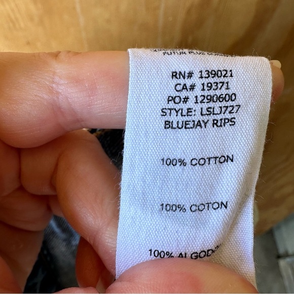 Frame Le Slouch Boyfriend Jean In BlueJay Rips Rigid Distressed Denim - Picture 13 of 16